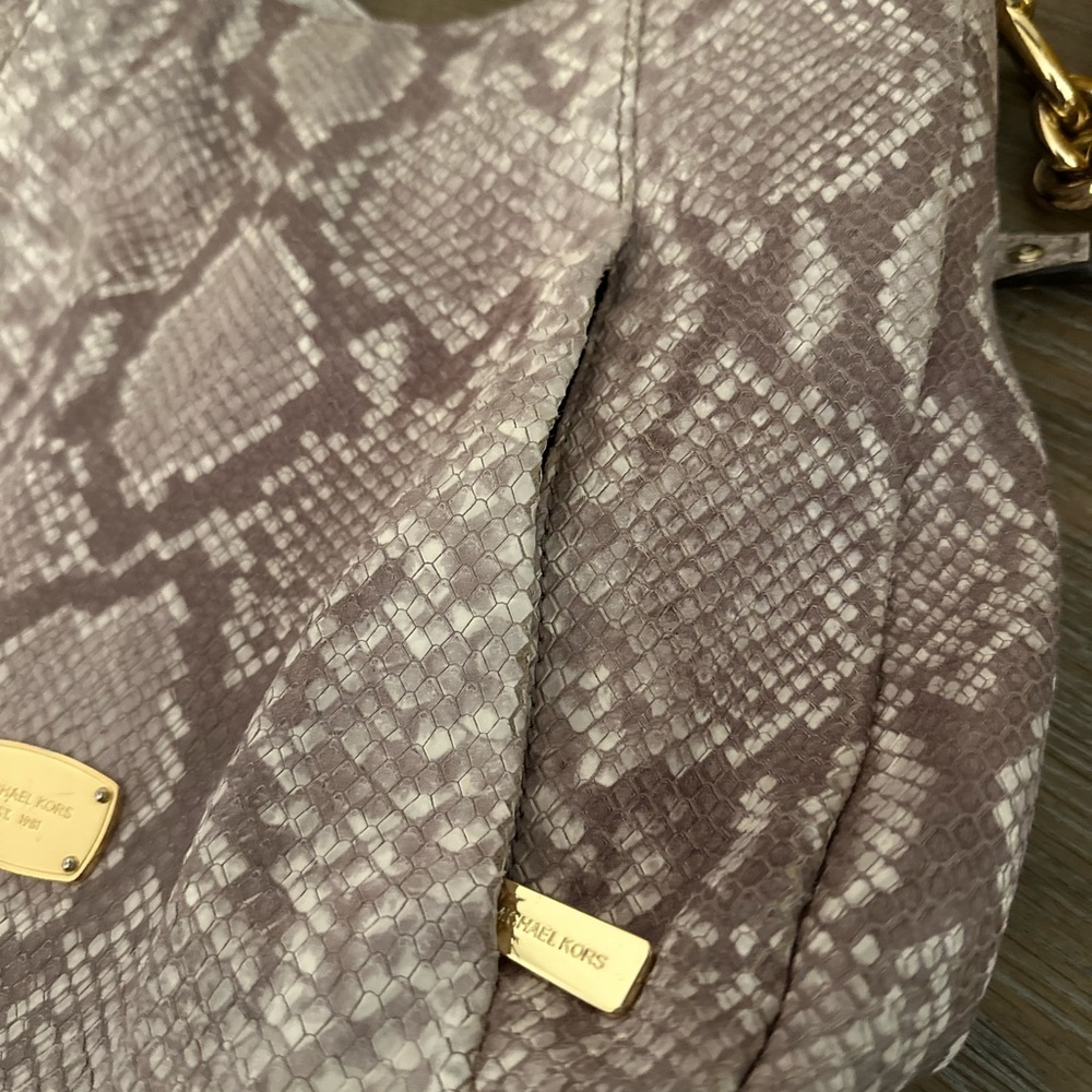 Michael Kors purse and wallet - Picture 2 of 7